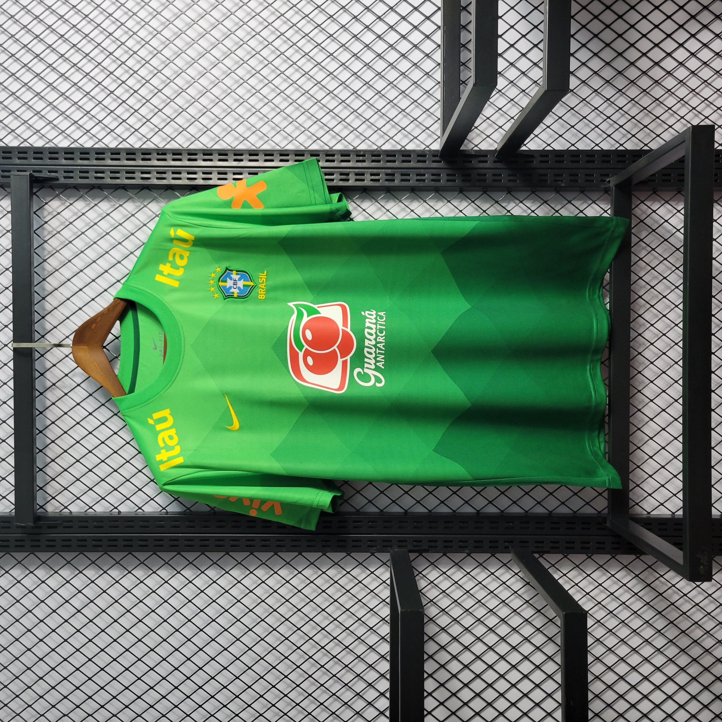 Retro Brazil 2020 Green Training Jersey